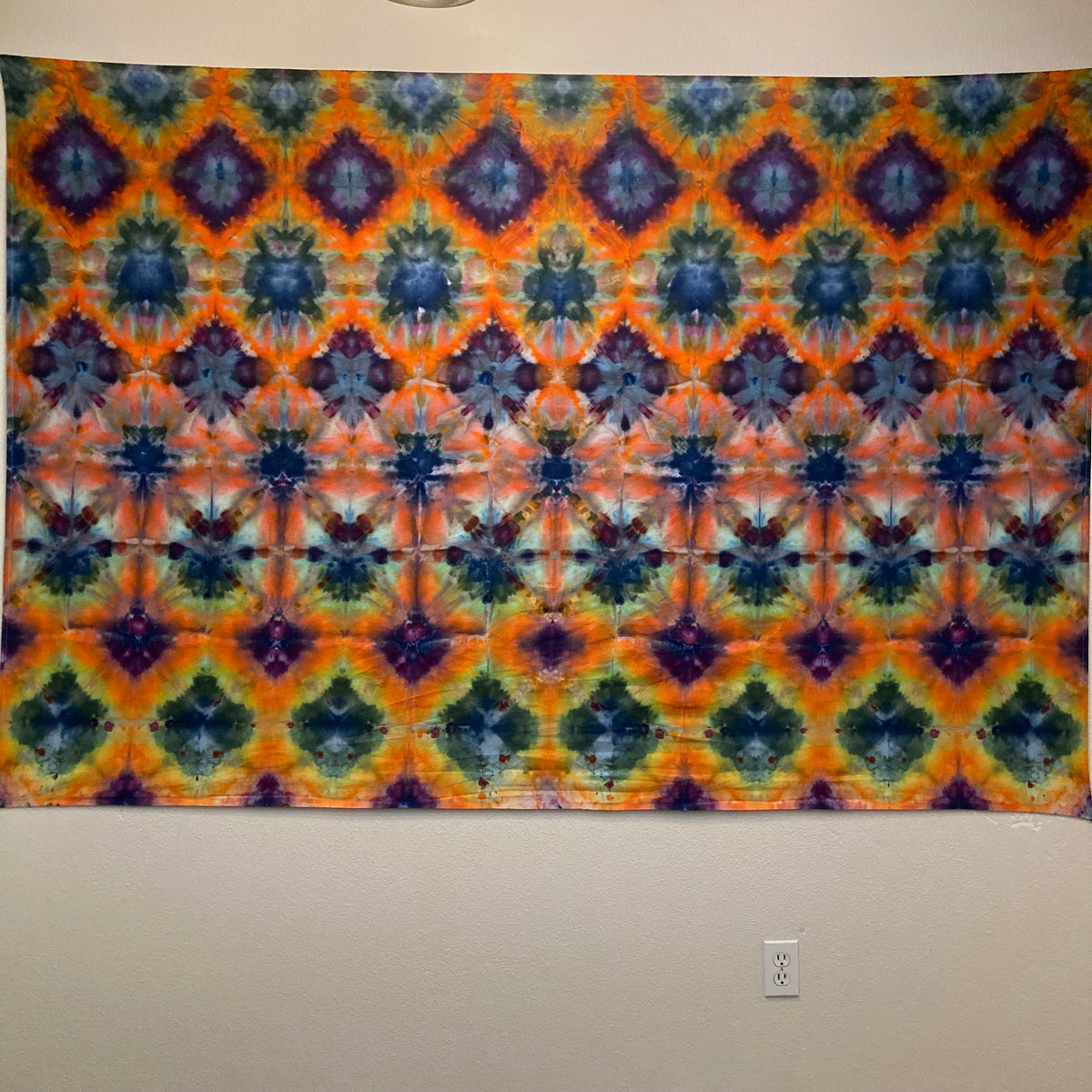 Psychedelic Wall Hanging | Trippy Tie Dye Tapestry | Ice Dye Tapestry | Fractal Tapestry | Above Bed Decor | Psytrance Art