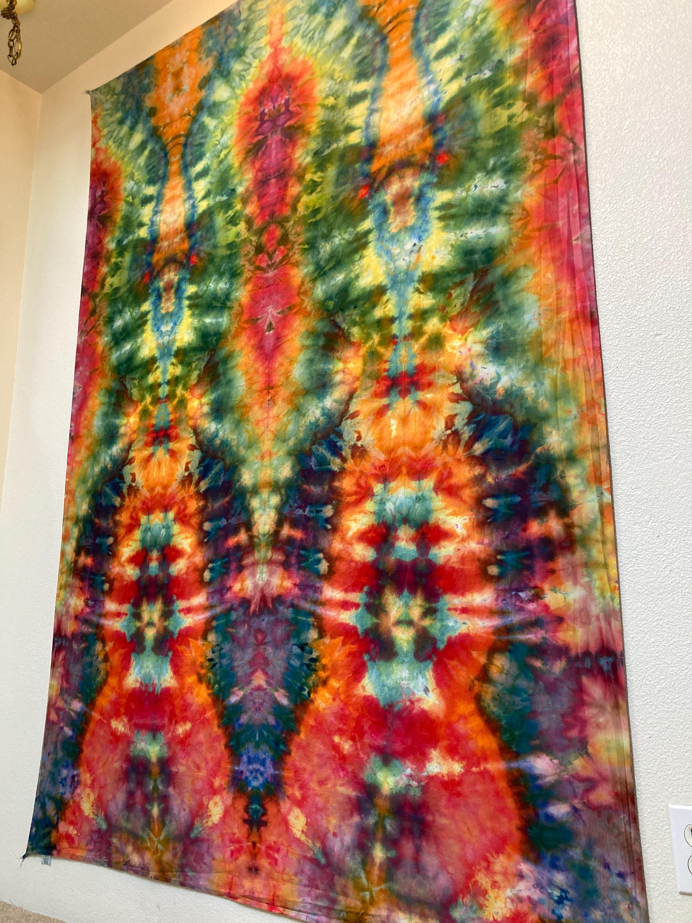 Psychedelic Wall Hanging | Trippy Tie Dye Tapestry | Ice Dye Tapestry | Fractal Tapestry | Above Bed Decor | Psytrance Art