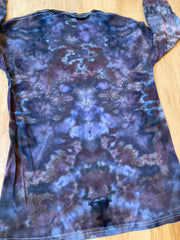 Small Shirt | Handmade Mandala Shirt | Trippy Tie Dye Tee | Lotus Flower Shirt | Oversized Tee | Psychedelic Shirt | Long Sleeve Yoga Tee