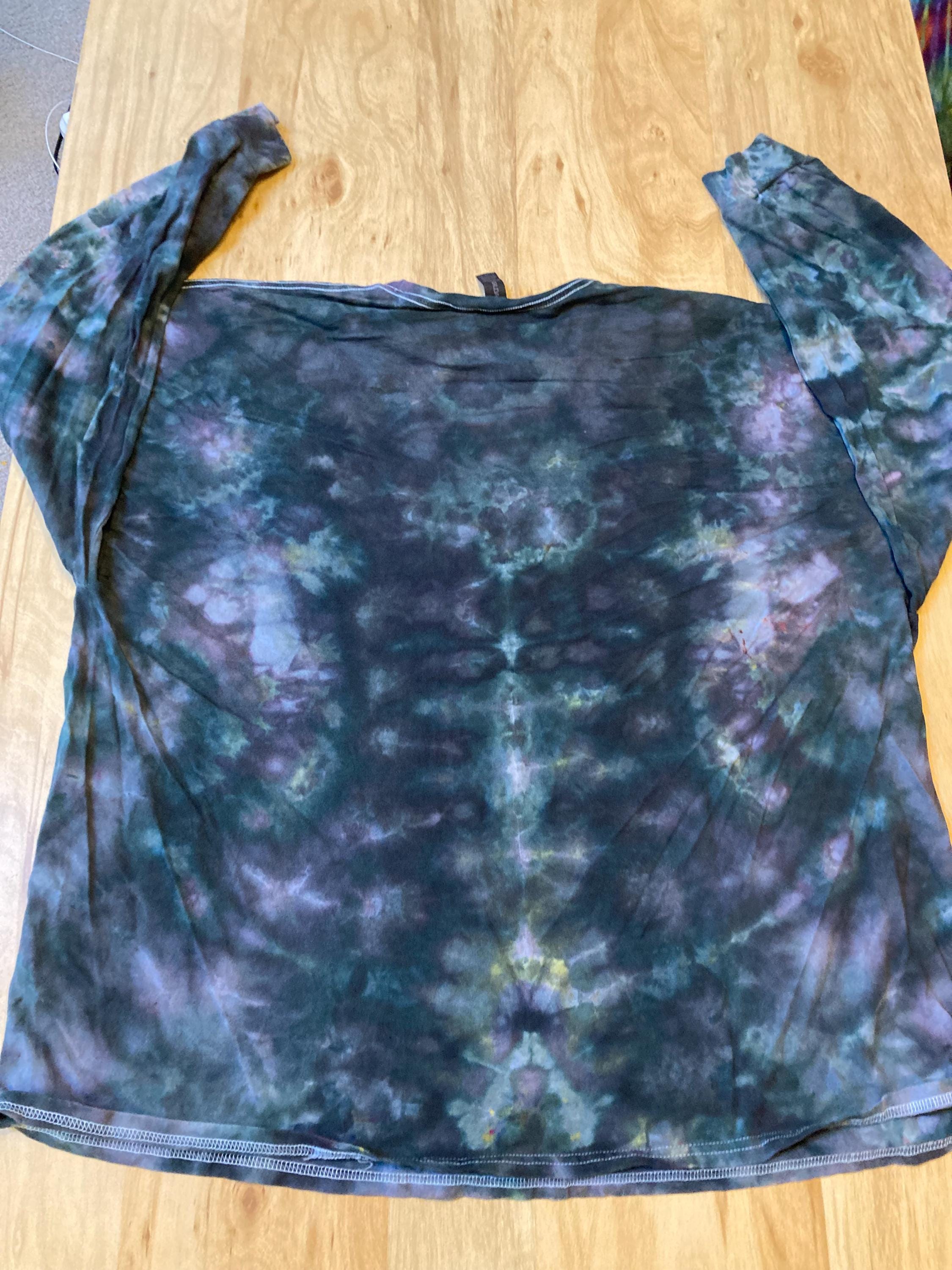 4XL Shirt | Handmade Mandala Shirt | Trippy Tie Dye Tee | Lotus Flower Shirt | Oversized Tee | Psychedelic Shirt | Long Sleeve Yoga Tee