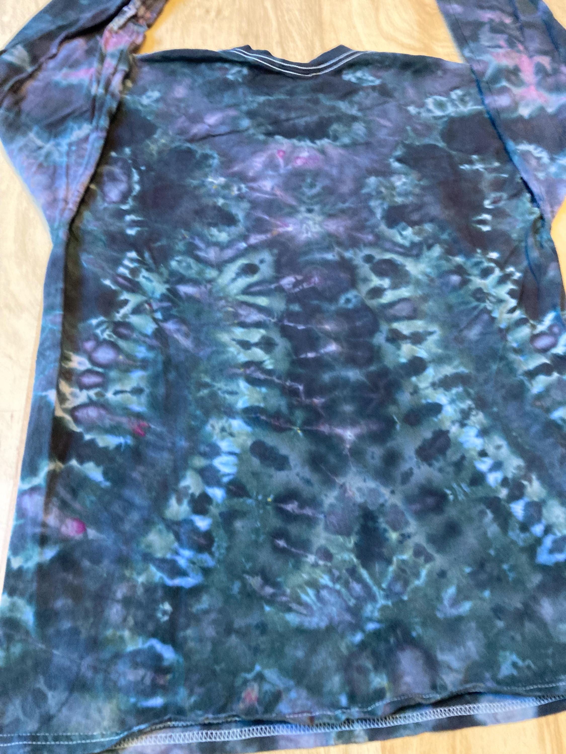 Large Shirt | Handmade Mandala Shirt | Trippy Tie Dye Tee | Lotus Flower Shirt | Oversized Tee | Psychedelic Shirt | Long Sleeve Yoga Tee