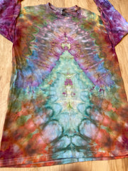 Small Shirt | Handmade Spiral Swirl Shirt | Trippy Tie Dye Tee | Lotus Flower Shirt | Oversized Tee | Psychedelic Shirt | Long Sleeve Yoga