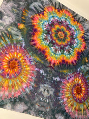 Psychedelic Wall Hanging | Trippy Tie Dye Tapestry | Ice Dye Tapestry | Fractal Tapestry | Above Bed Decor | Psytrance Art