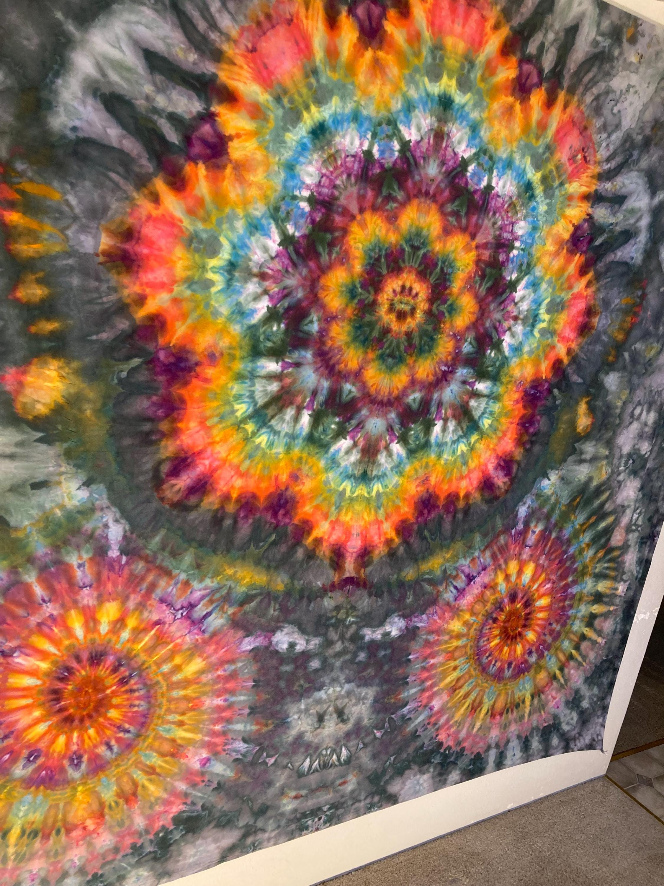 Psychedelic Wall Hanging | Trippy Tie Dye Tapestry | Ice Dye Tapestry | Fractal Tapestry | Above Bed Decor | Psytrance Art