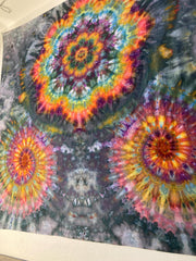 Psychedelic Wall Hanging | Trippy Tie Dye Tapestry | Ice Dye Tapestry | Fractal Tapestry | Above Bed Decor | Psytrance Art
