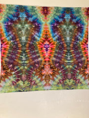 Psychedelic Wall Hanging | Trippy Tie Dye Tapestry | Ice Dye Tapestry | Fractal Tapestry | Above Bed Decor | Psytrance Art