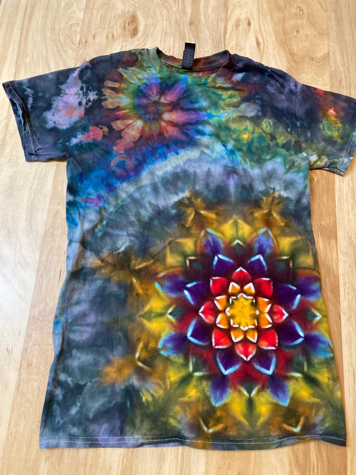 Small Shirt | Special Tie Dye Shirt | Psychedelic T Shirt | Galaxy Ice Dye Shirt | Festival Shirt | Mandala Psytrance Shirt | Geode Tie Dye