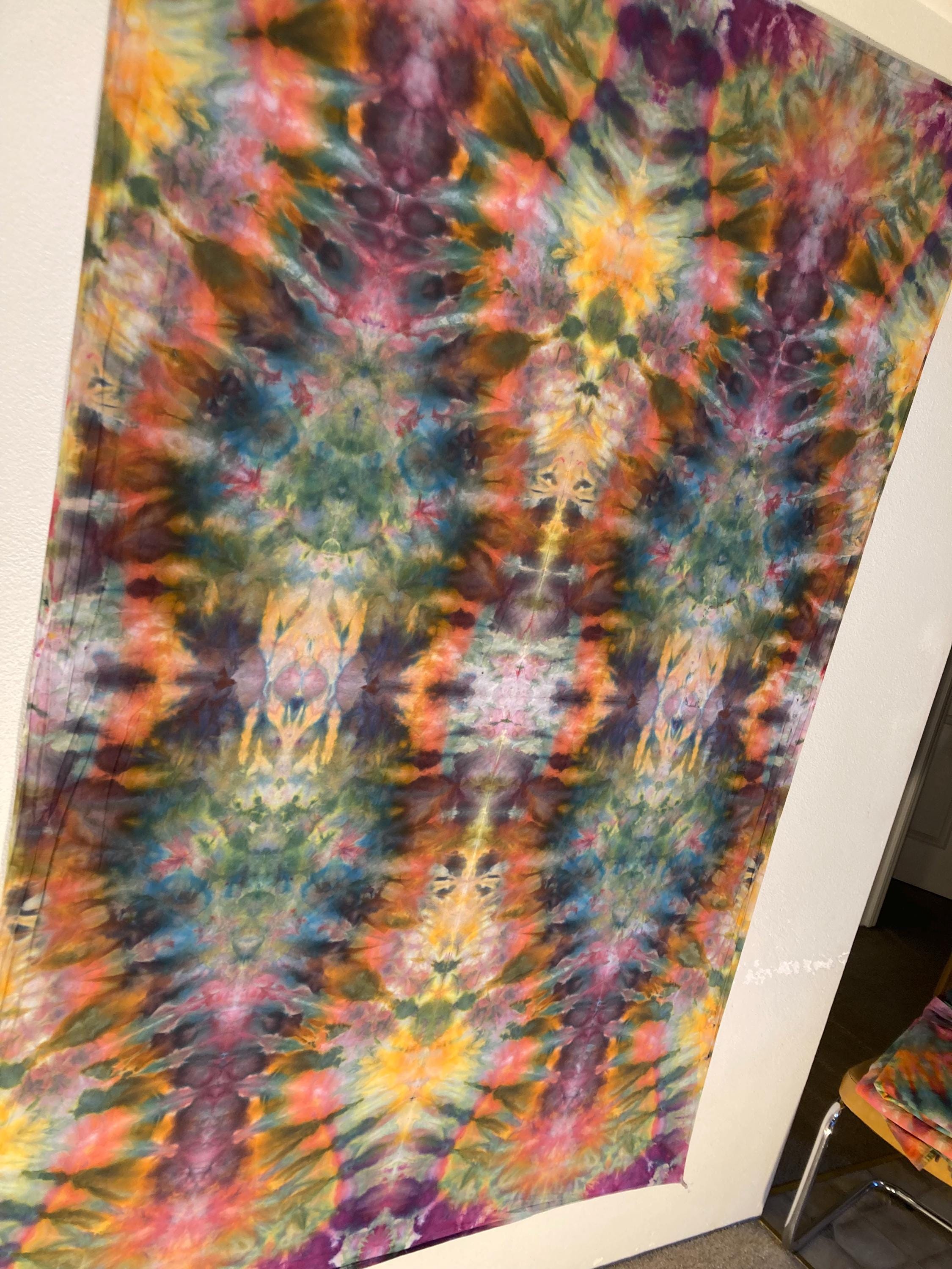 Psychedelic Wall Hanging | Trippy Tie Dye Tapestry | Ice Dye Tapestry | Fractal Tapestry | Above Bed Decor | Psytrance Art