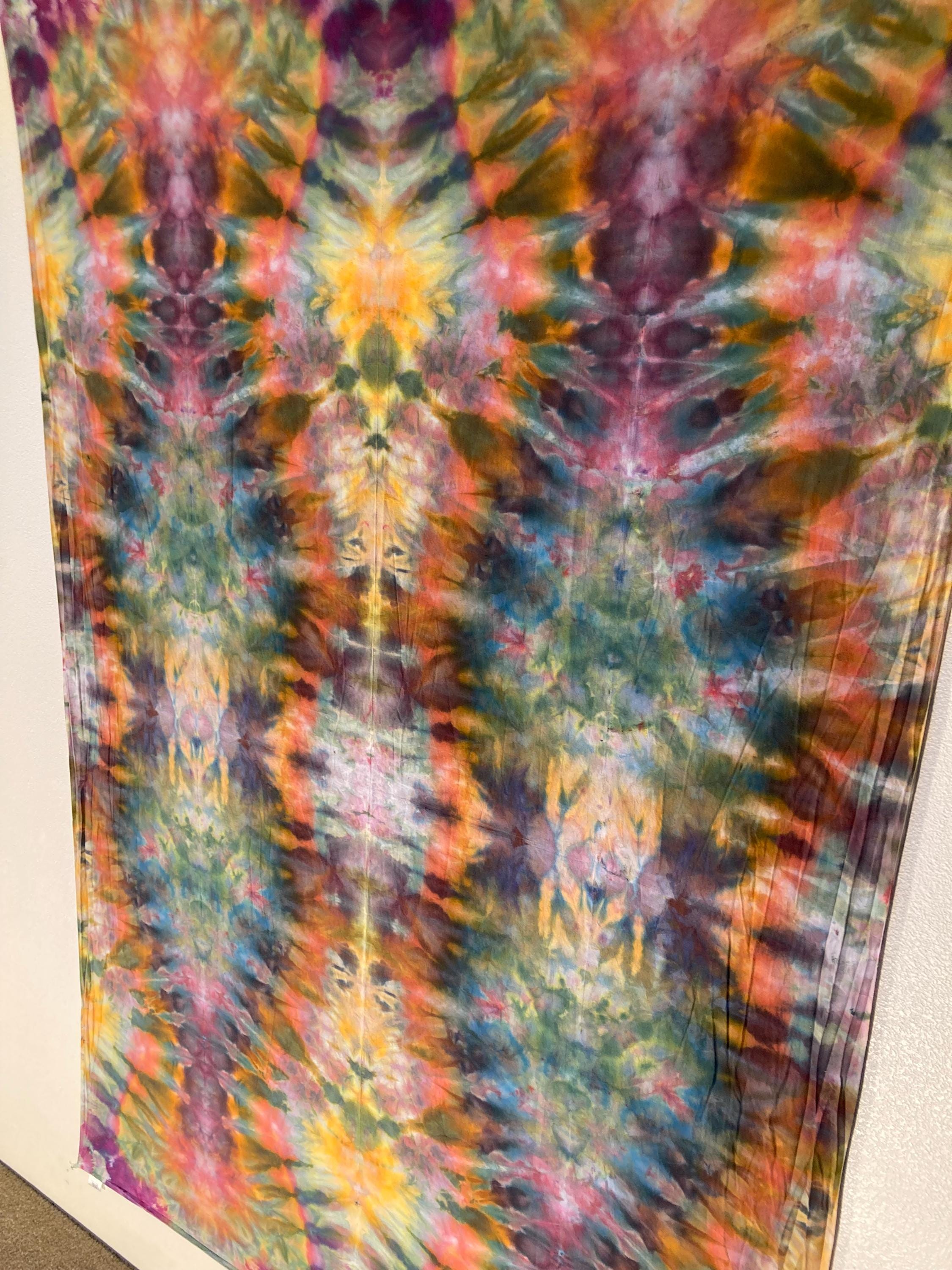 Psychedelic Wall Hanging | Trippy Tie Dye Tapestry | Ice Dye Tapestry | Fractal Tapestry | Above Bed Decor | Psytrance Art