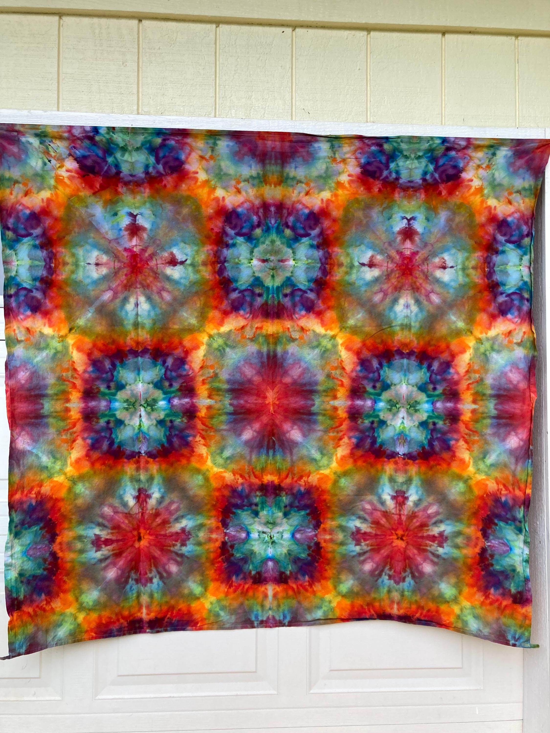 Psychedelic Wall Hanging | Trippy Tie Dye Tapestry | Ice Dye Tapestry | Fractal Tapestry | Above Bed Decor | Psytrance Art