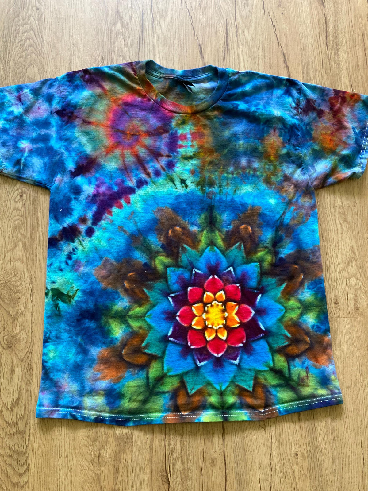 Large Special Tie Dye T-Shirt psychedelic kaleidoscopic mandala  ice dye