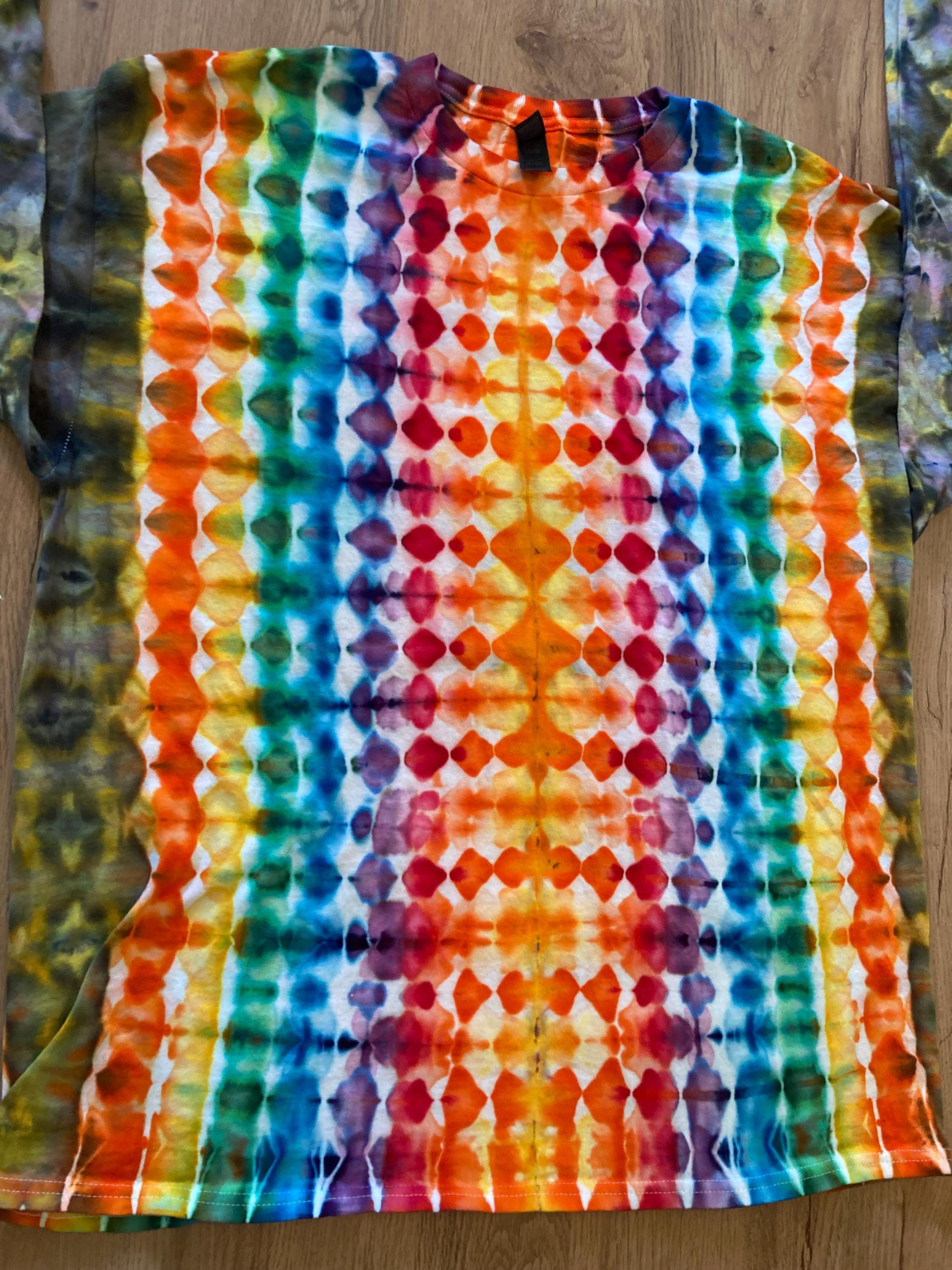 XL Shirt | Handmade fractal Shirt | Trippy Tie Dye Tee | Lotus Flower Shirt | Oversized Tee | Psychedelic Shirt | Long Sleeve Yoga Tee