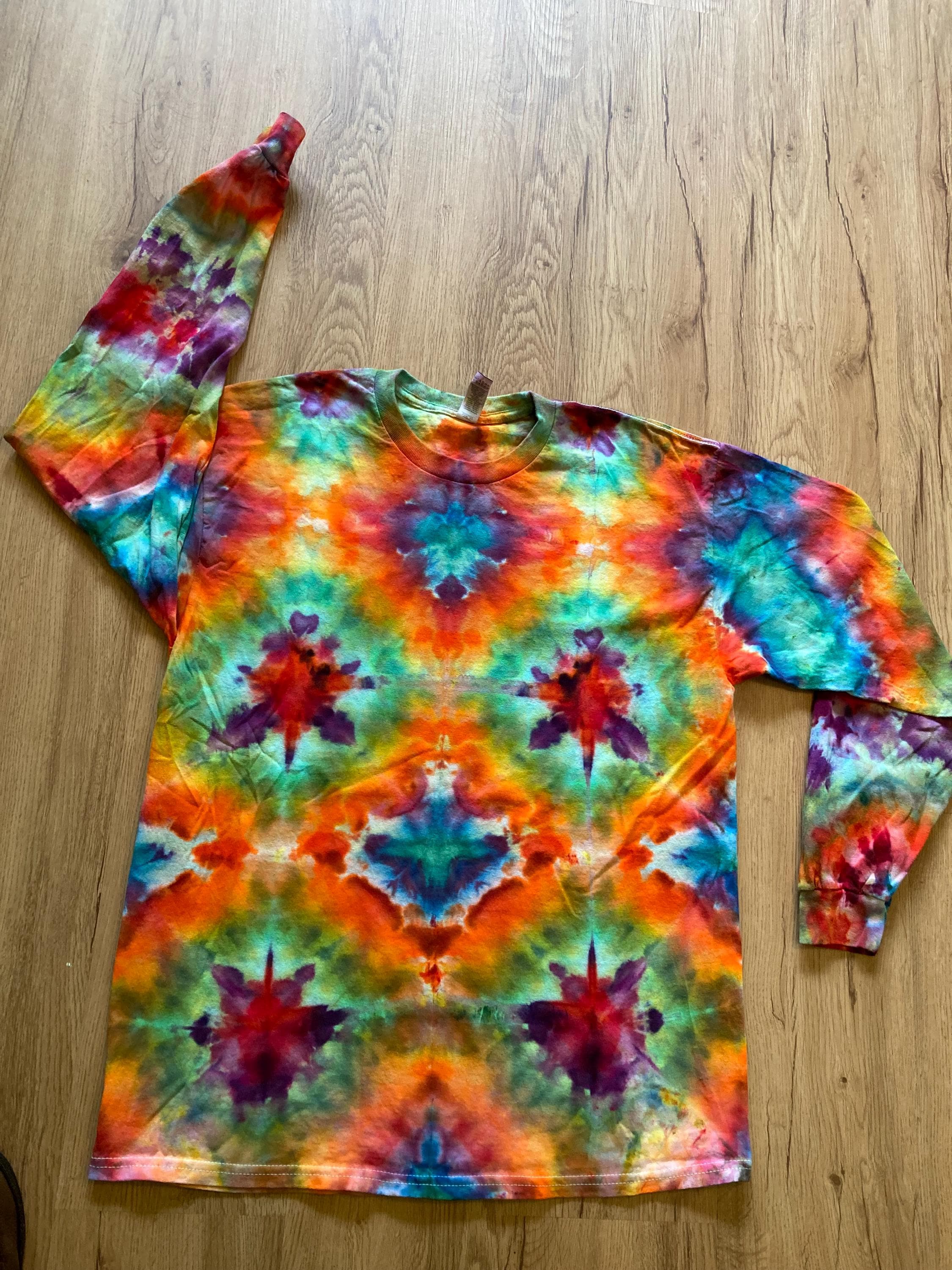 Large Shirt | Handmade fractal Shirt | Trippy Tie Dye Tee | Lotus Flower Shirt | Oversized Tee | Psychedelic Shirt | Long Sleeve Yoga Tee