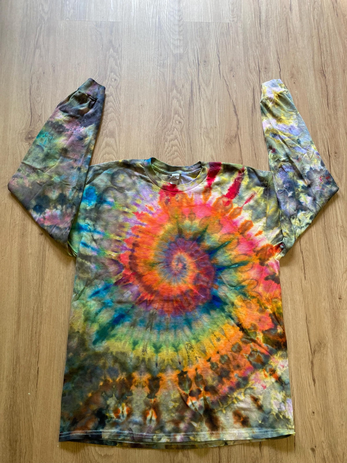 Large Shirt | Handmade Spiral swirl Shirt | Trippy Tie Dye Tee | Flower Shirt | Oversized Tee | Psychedelic Shirt | Long Sleeve Yoga Tee