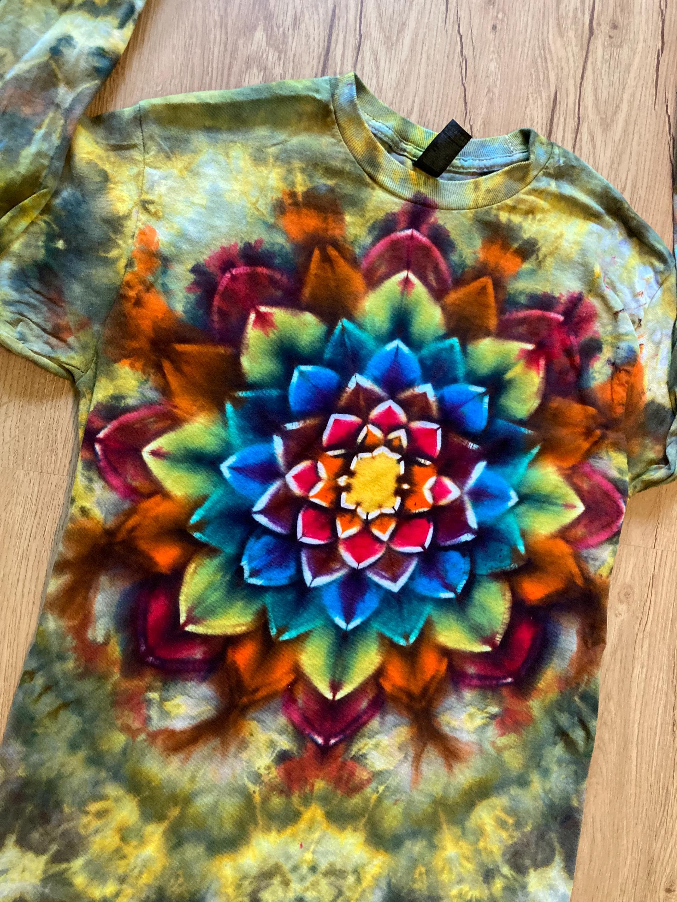 Small Shirt | Handmade Mandala Shirt | Trippy Tie Dye Tee | Lotus Flower Shirt | Oversized Tee | Psychedelic Shirt | Long Sleeve Yoga Tee