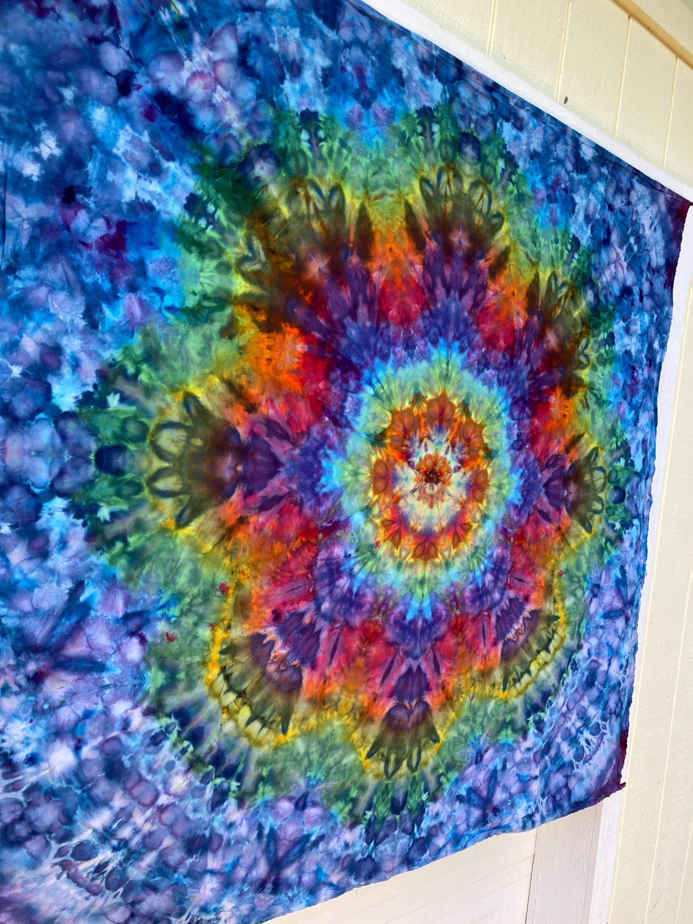 Psychedelic Wall Hanging | Trippy Tie Dye Tapestry | Ice Dye Tapestry | Fractal Tapestry | Above Bed Decor | Psytrance Art